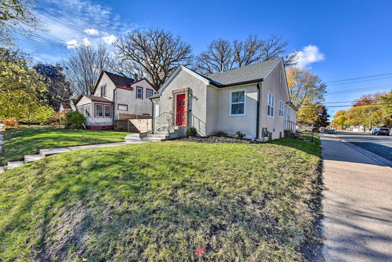 Mpls Duplex With Wifi And Kitchen 5 Mi To Dtwn! Villa Minneapolis Exterior photo